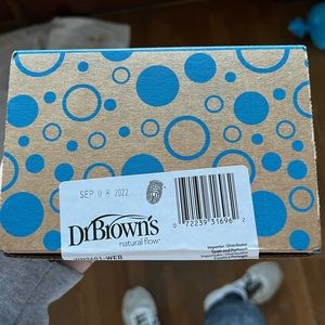 Dr. Brown’s level 2 natural flow WIDE NECK nipples